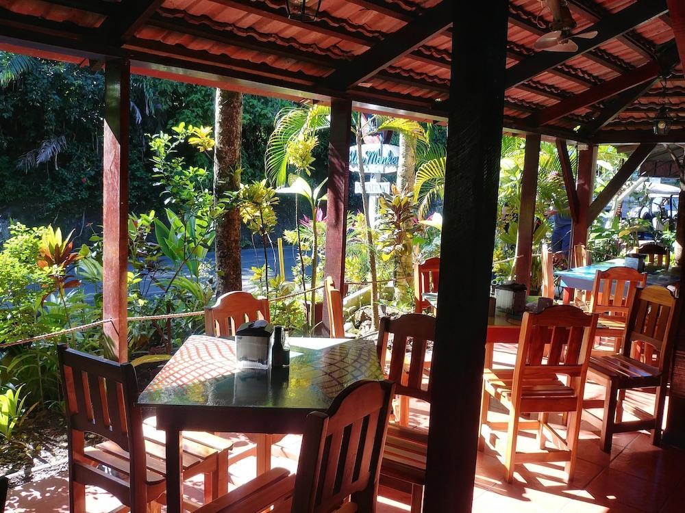Hotel Mono Azul Quepos Esterno foto