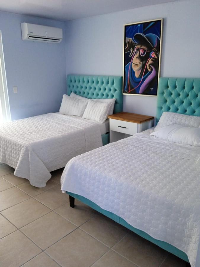 Hotel Mono Azul Quepos Esterno foto