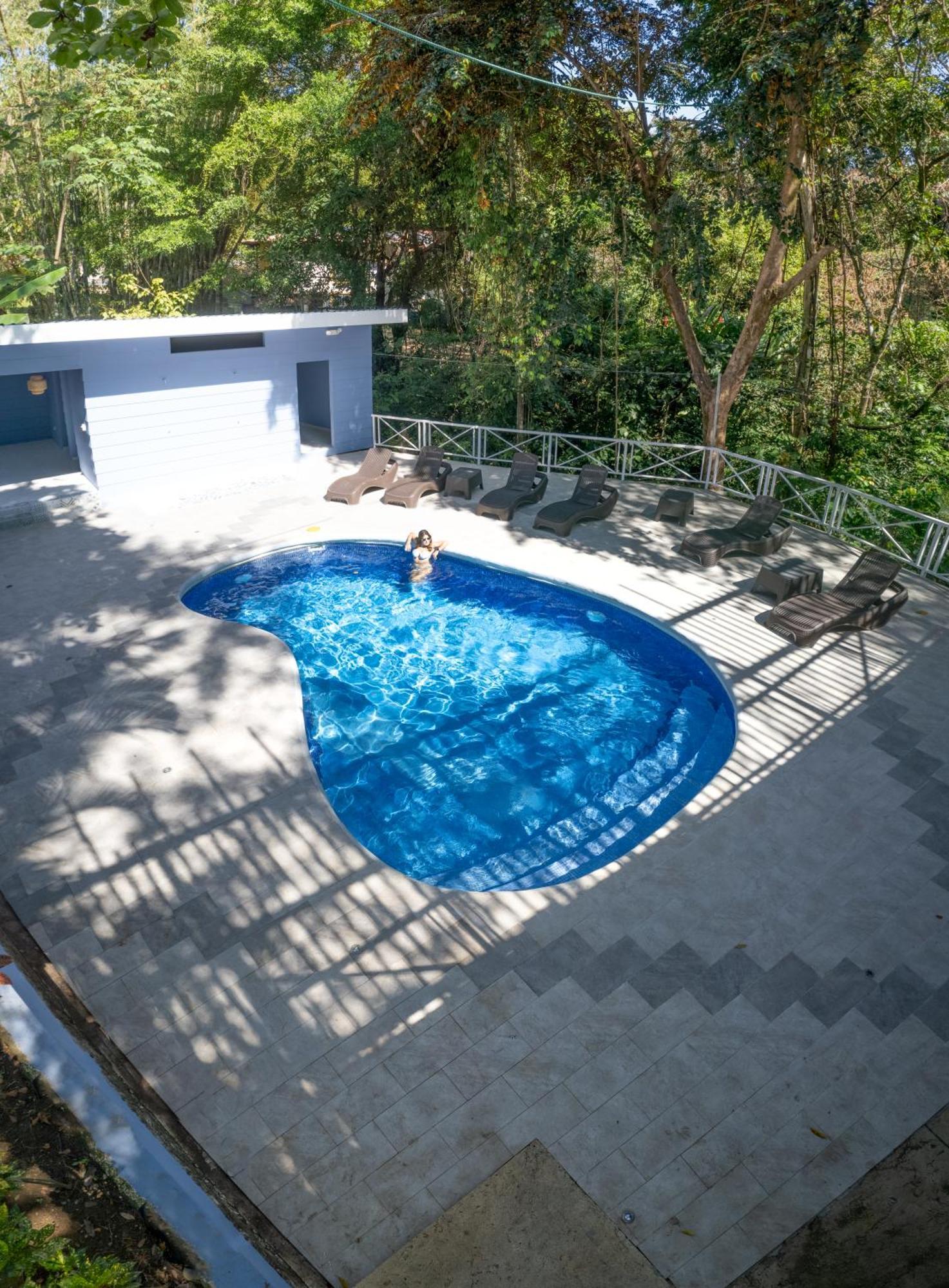 Hotel Mono Azul Quepos Esterno foto
